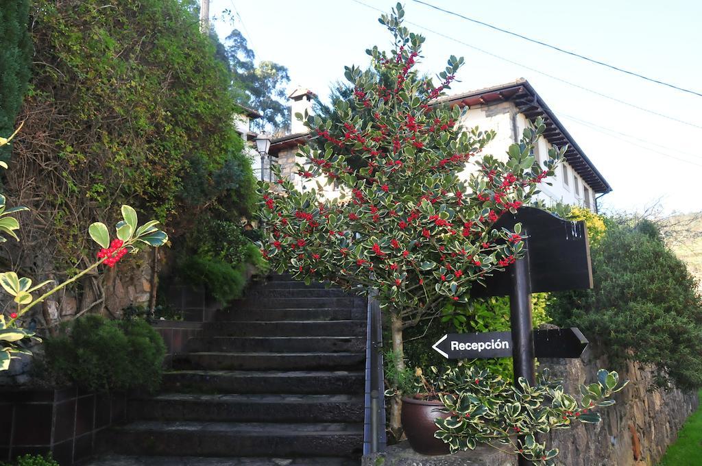 Casa Rural Llugaron I Hostal Miravalles Exterior foto